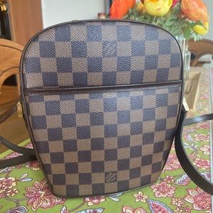 LOUIS VUITTON
DAMIER EBENE IPANEMA PM
